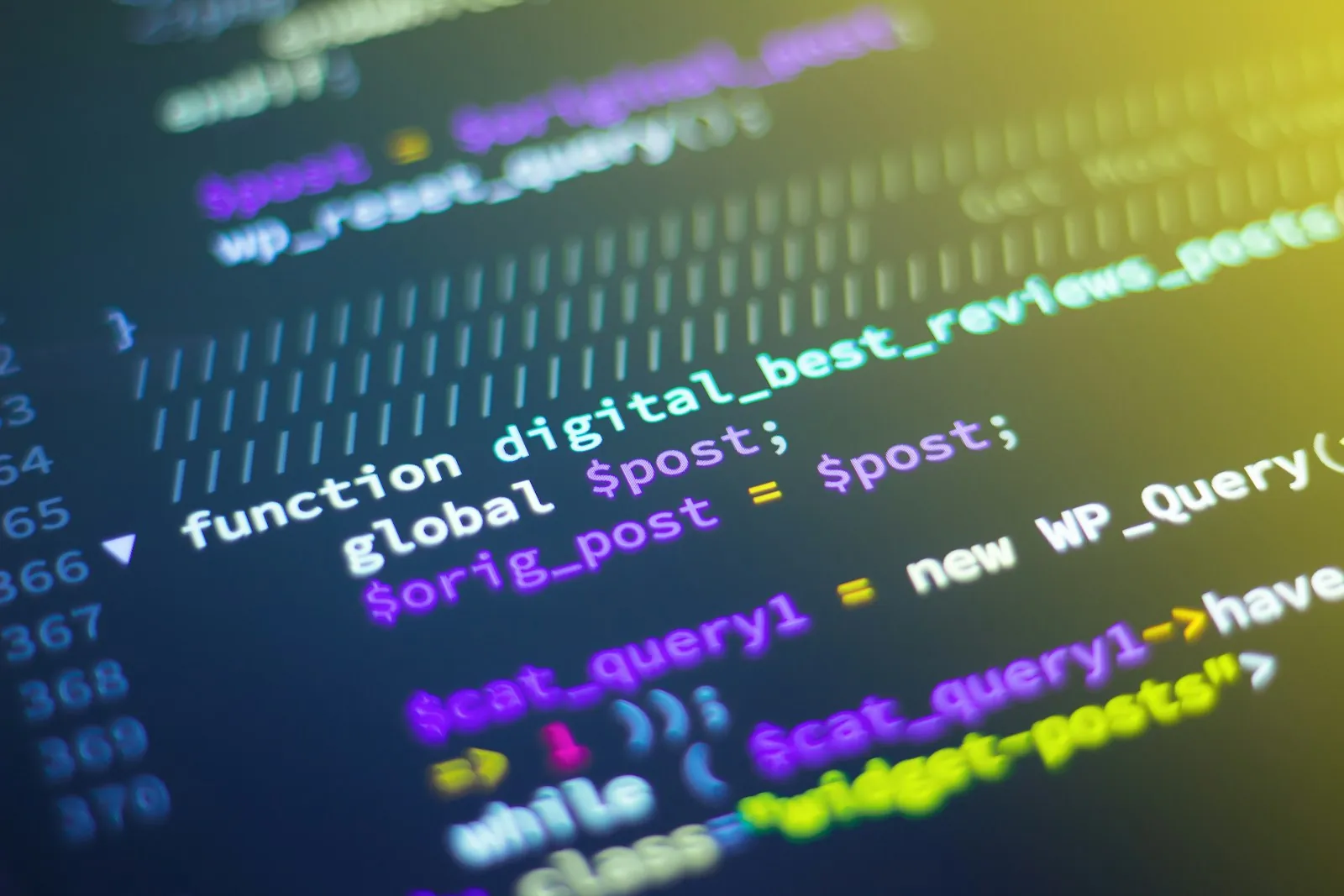 Context Engineering vs Prompt Engineering